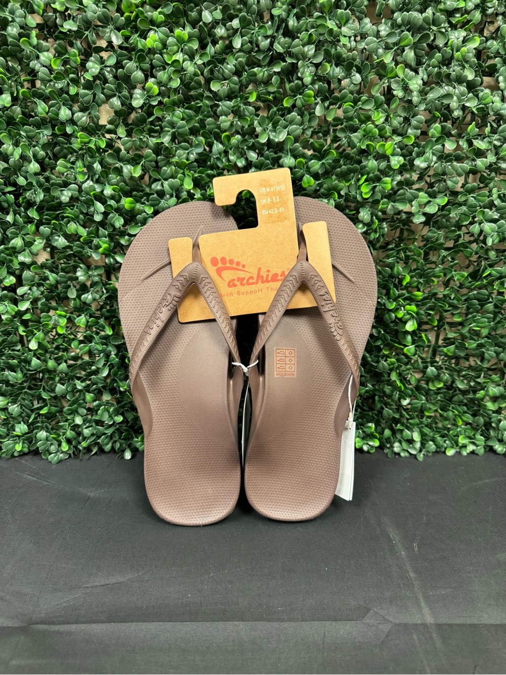 Archies Arch Support Flip Flops - Men’s 9/Women’s 10